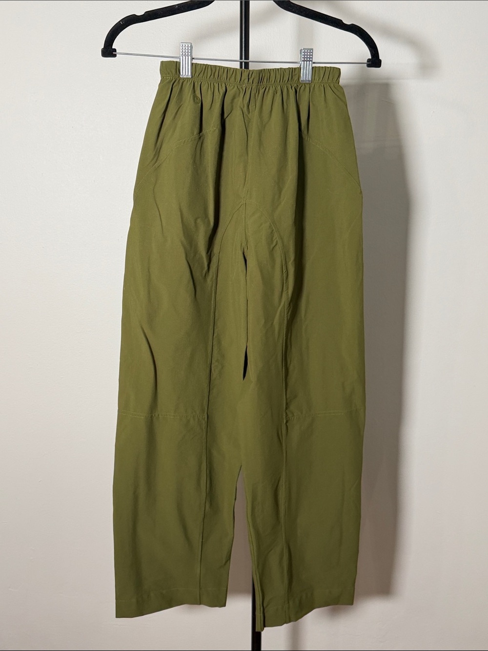 NWOT New Lululemon Lightweight Mid-Rise Barrel-Leg Cropped Pant Ether Green - Picture 6 of 8